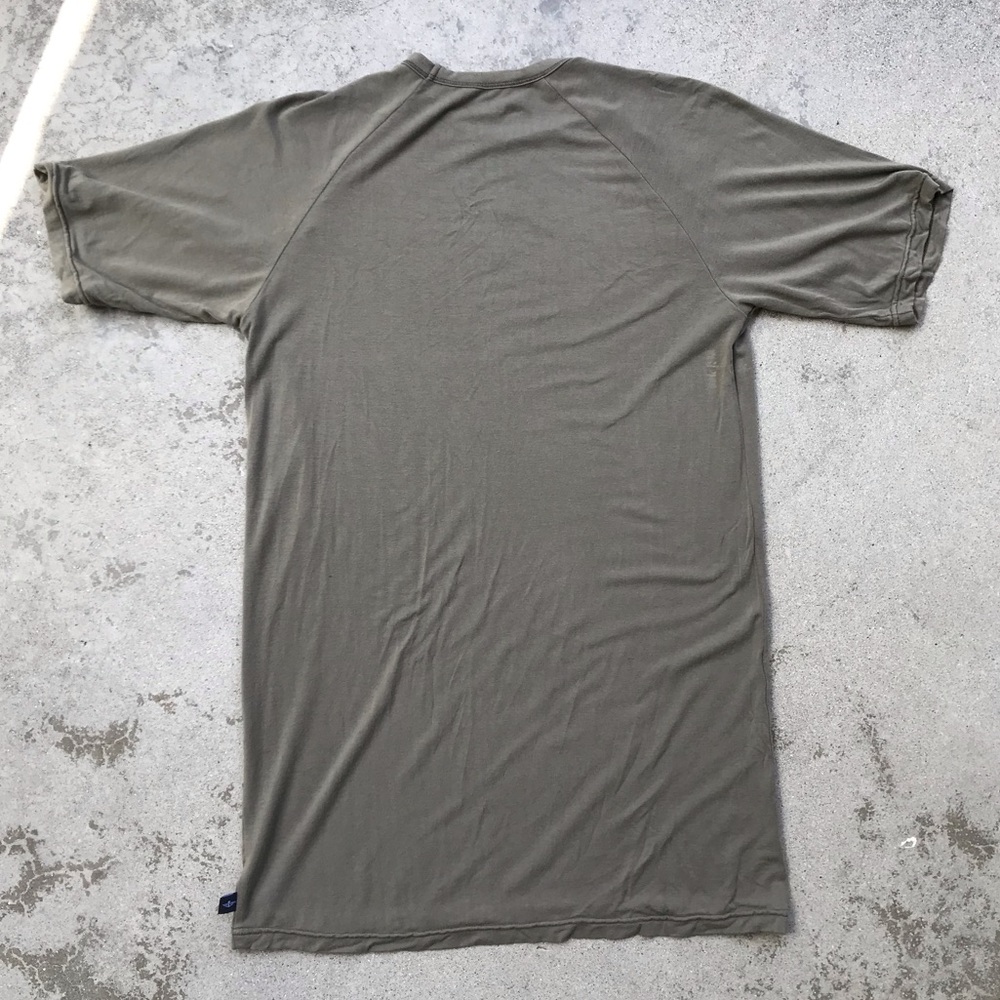 Dockers Bamboo/Spandex Tee Men’s size M - Picture 4 of 4